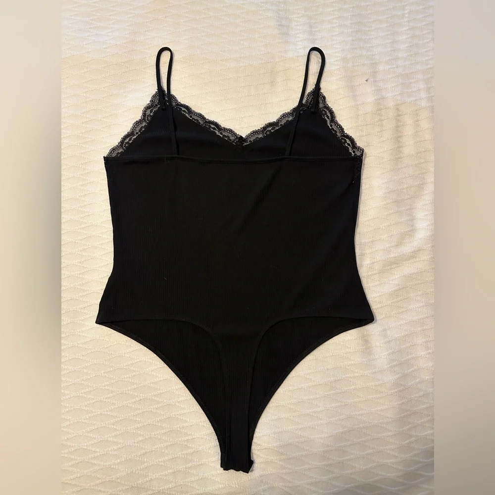 AE Black Lace Trim Bodysuit, size XL in Black - Picture 3 of 4